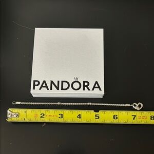 Pandora moments studded chain bracelet size 7.1
